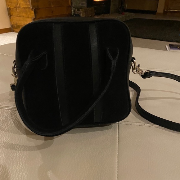 Urban Outfitters Crossbody Purse - Picture 2 of 6